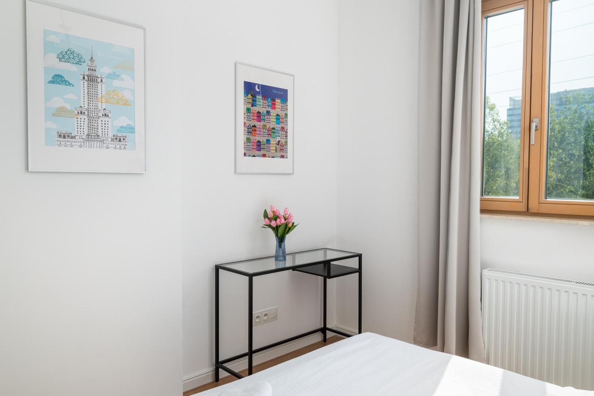 Apartment Wola Kolejowa Chic